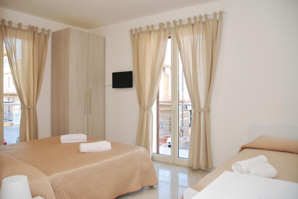 איספיקה B&B Sikelia חדר תמונה